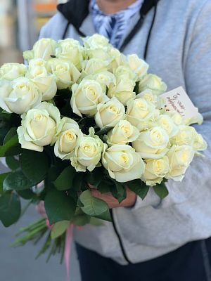 Букет с 35 розами